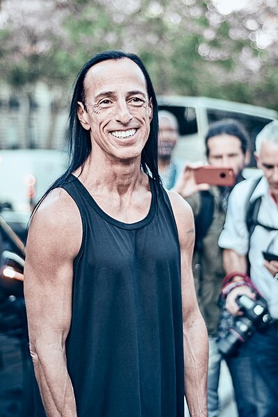 릭 오언스 (Rick Owens) 프로필 — CEO 브랜드 철학 | 소울파파마케팅